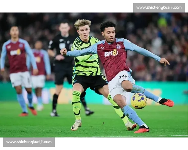 英超焦点战诺维奇vs维拉主场争锋悬念十足攻防博弈引爆看点全程